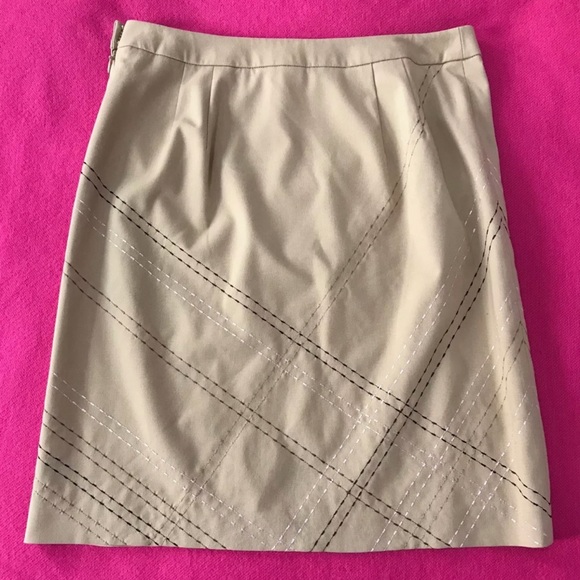ANN TAYLOR Tan A-Line Career Skirt - Picture 4 of 5